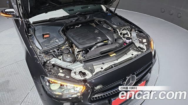 Mercedes-Benz E-Class 2022 — Şəkil 5/20