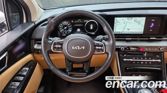 Kia Carnival 2022 — Фото 13/20