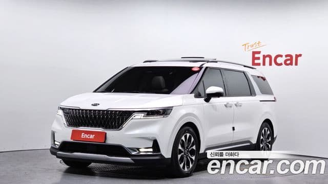 Kia Carnival 2020 — Фото 1/20
