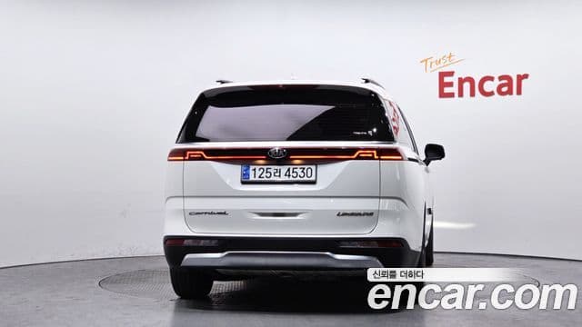Kia Carnival 2020 — Фото 4/20