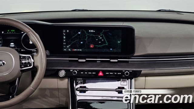 Kia Carnival 2020 — Фото 14/20