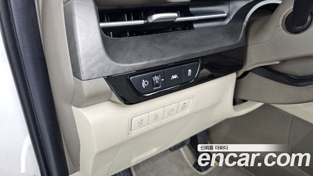 Kia Carnival 2020 — Фото 16/20