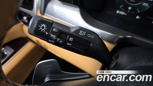 Kia Sorento 2020 — Фото 12/20