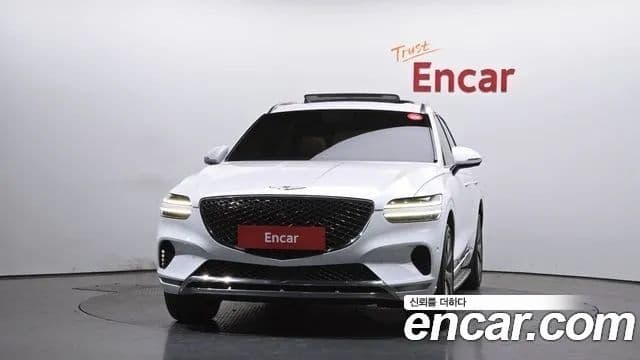 Genesis GV70 2021 — Şəkil 2/20