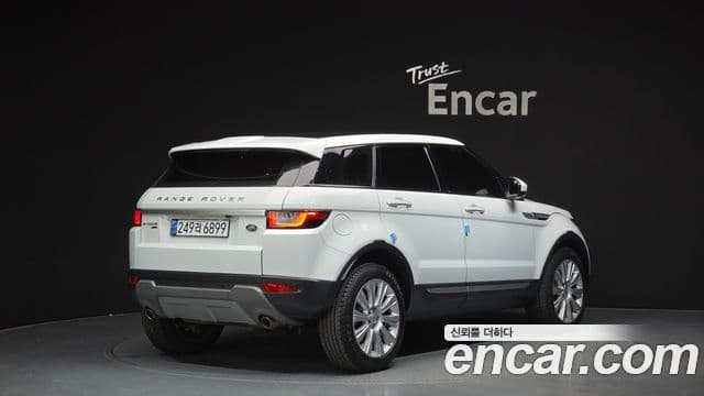 Land Rover Range Rover Evoque 2019 — Şəkil 11/20