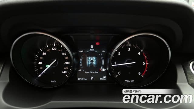 Land Rover Range Rover Evoque 2019 — Şəkil 12/20