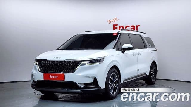 Kia Carnival 2022 — ფოტო 1/20