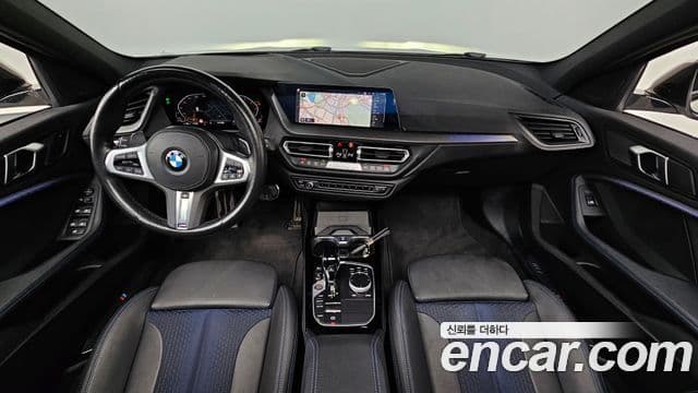 BMW 1 Series 2023 — Şəkil 10/20