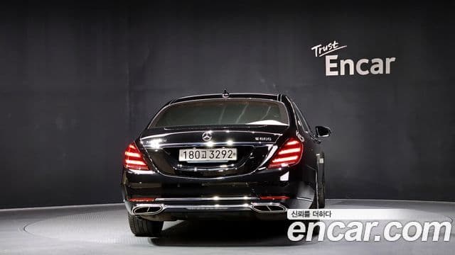Mercedes-Benz S-Class 2019 — ფოტო 4/20