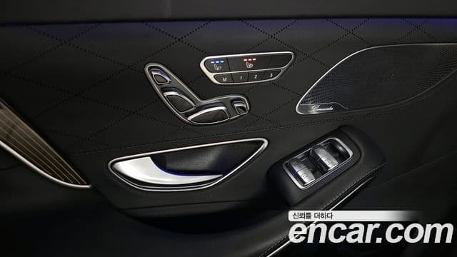 Mercedes-Benz S-Class 2019 — ფოტო 18/20