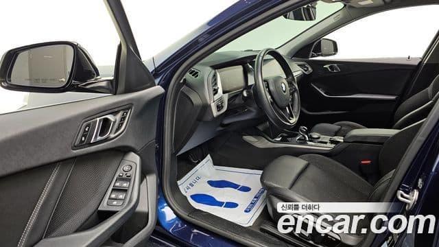 BMW 1 Series 2020 — ფოტო 10/20