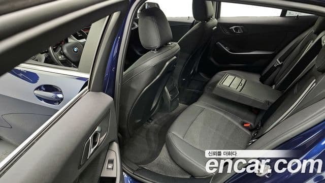 BMW 1 Series 2020 — ფოტო 2/20