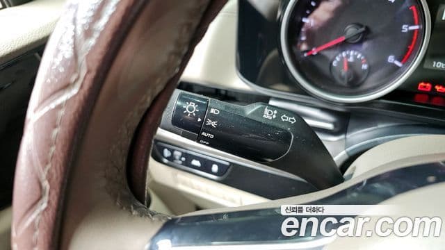 Kia Carnival 2021 — Şəkil 17/20