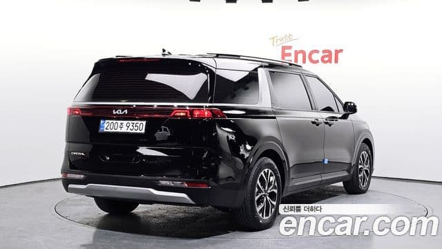 Kia Carnival 2023 — Şəkil 2/20