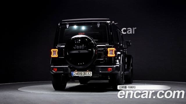 Jeep Wrangler 2021 — Şəkil 4/20