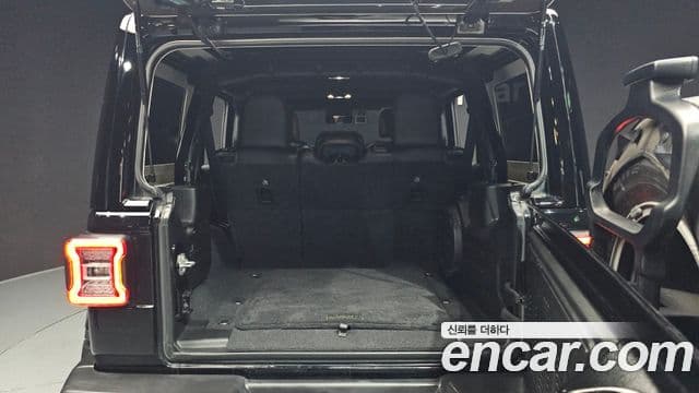 Jeep Wrangler 2021 — Şəkil 20/20