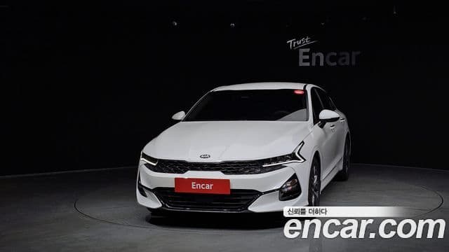 Kia K5 2020 — Photo 2/20