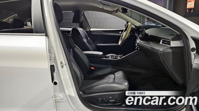 Kia K5 2020 — Photo 14/20
