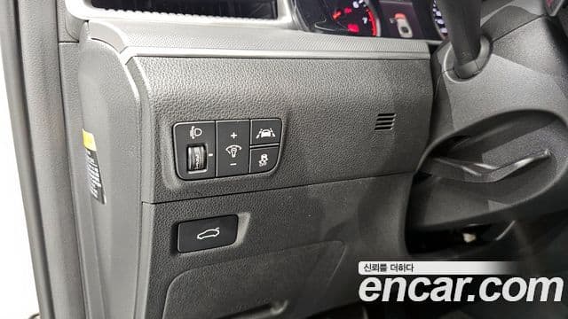 Kia K5 2020 — Photo 19/20