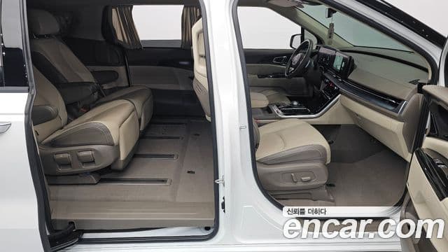 Kia Carnival 2022 — Şəkil 9/20