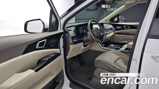 Kia Carnival 2022 — Şəkil 11/20