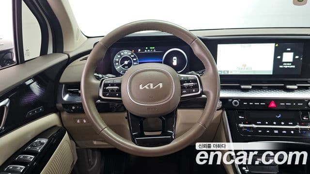 Kia Carnival 2022 — Şəkil 13/20