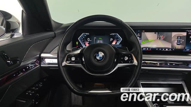 BMW 7 Series 2023 — Şəkil 13/20