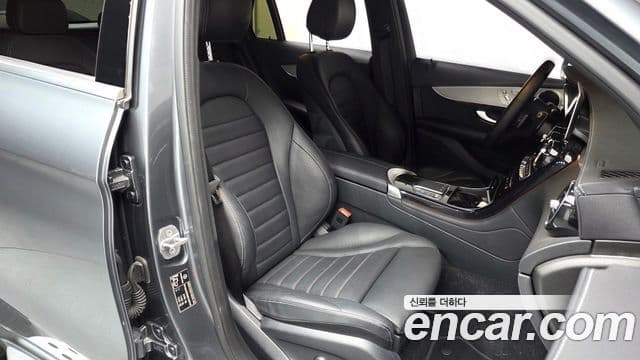 Mercedes-Benz GLC-Class 2021 — ფოტო 10/20