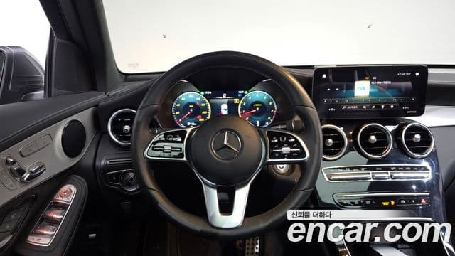 Mercedes-Benz GLC-Class 2021 — ფოტო 13/20