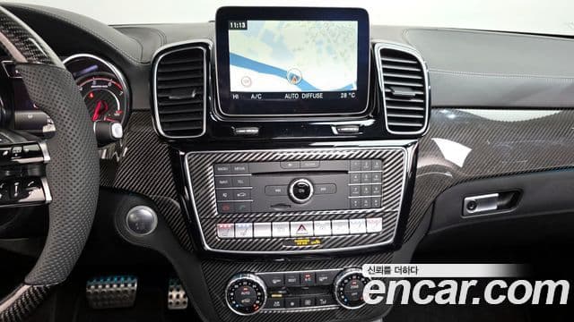 Mercedes-Benz GLE-Class 2019 — Фото 14/20