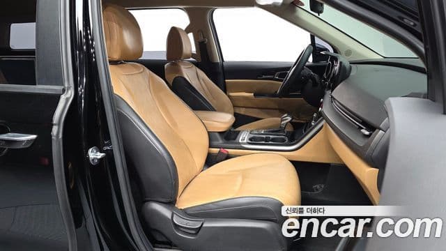 Kia Carnival 2022 — ფოტო 11/20