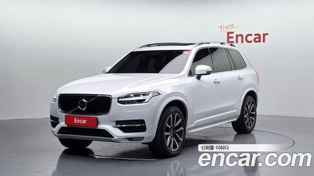 Volvo XC90 2019 — Photo 11/20