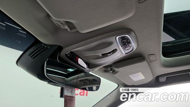 Volvo XC90 2019 — Photo 12/20