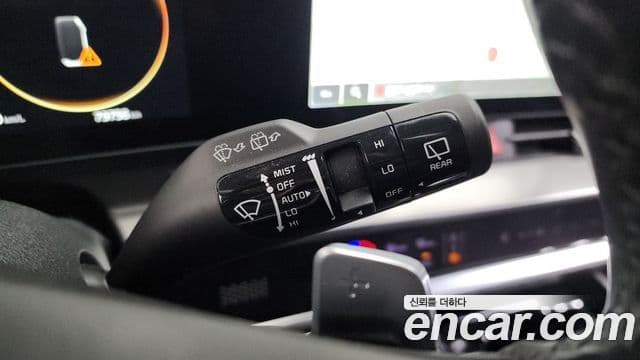 Kia Sportage 2021 — ფოტო 14/20