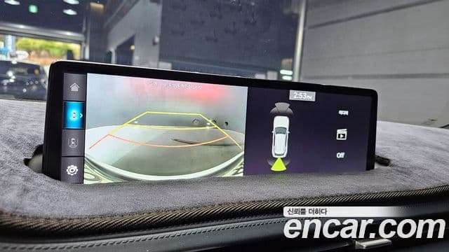 Genesis GV70 2021 — ფოტო 15/20