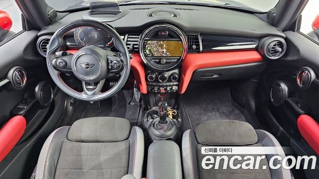 Mini Cooper S 2021 — ფოტო 7/20