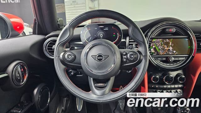 Mini Cooper S 2021 — ფოტო 13/20