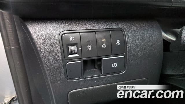 Hyundai Staria 2021 — Şəkil 13/20