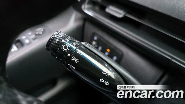 Hyundai Staria 2021 — Şəkil 18/20