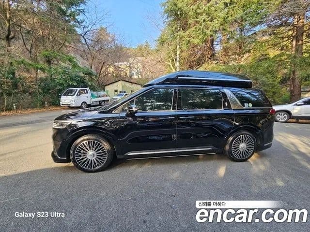 Kia Carnival 2022 — Фото 6/20