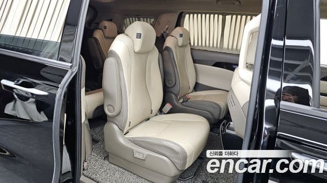 Kia Carnival 2021 — Şəkil 11/20
