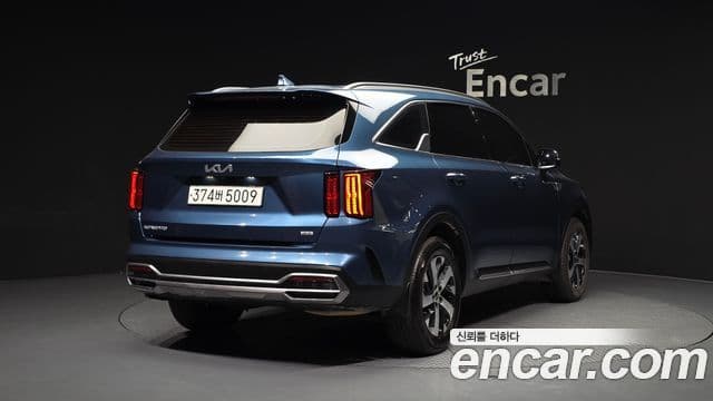 Kia Sorento 2023 — Şəkil 2/20