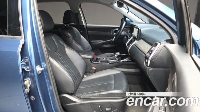 Kia Sorento 2023 — Şəkil 11/20