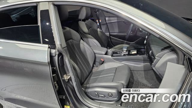Audi A5 2021 — Photo 19/20