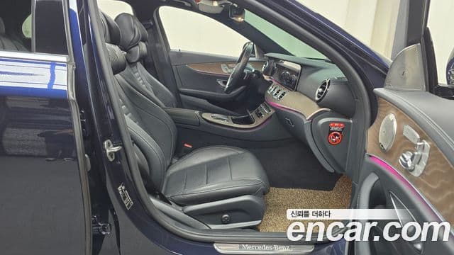 Mercedes-Benz E-Class 2022 — Şəkil 11/20