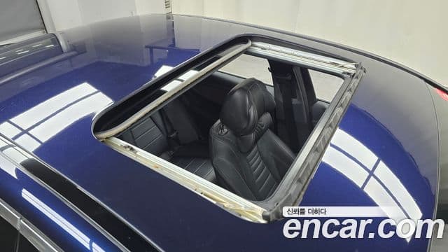 Mercedes-Benz E-Class 2022 — Şəkil 19/20