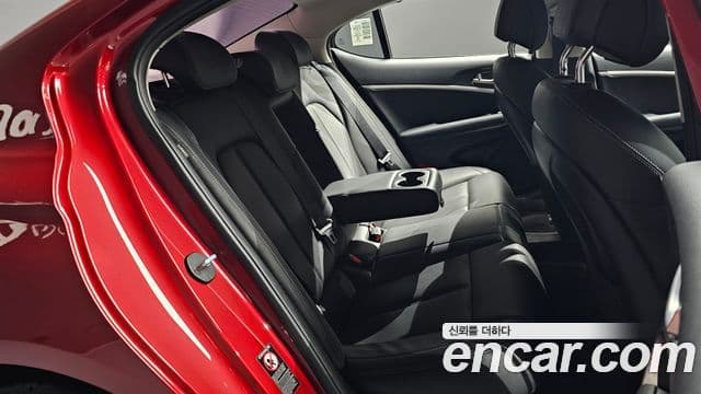 Genesis G70 2018 — Şəkil 8/20