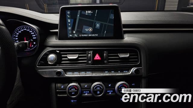 Genesis G70 2018 — Şəkil 15/20