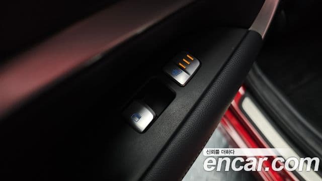 Genesis G70 2018 — Şəkil 7/20