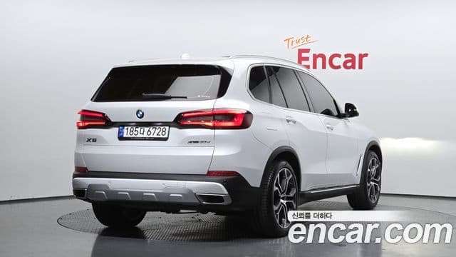 BMW X5 2022 — ფოტო 2/20